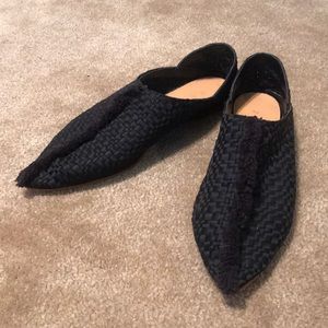 Zara woven black flats